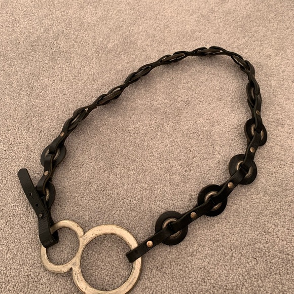 Women Leather Belt - Picture 2 of 2